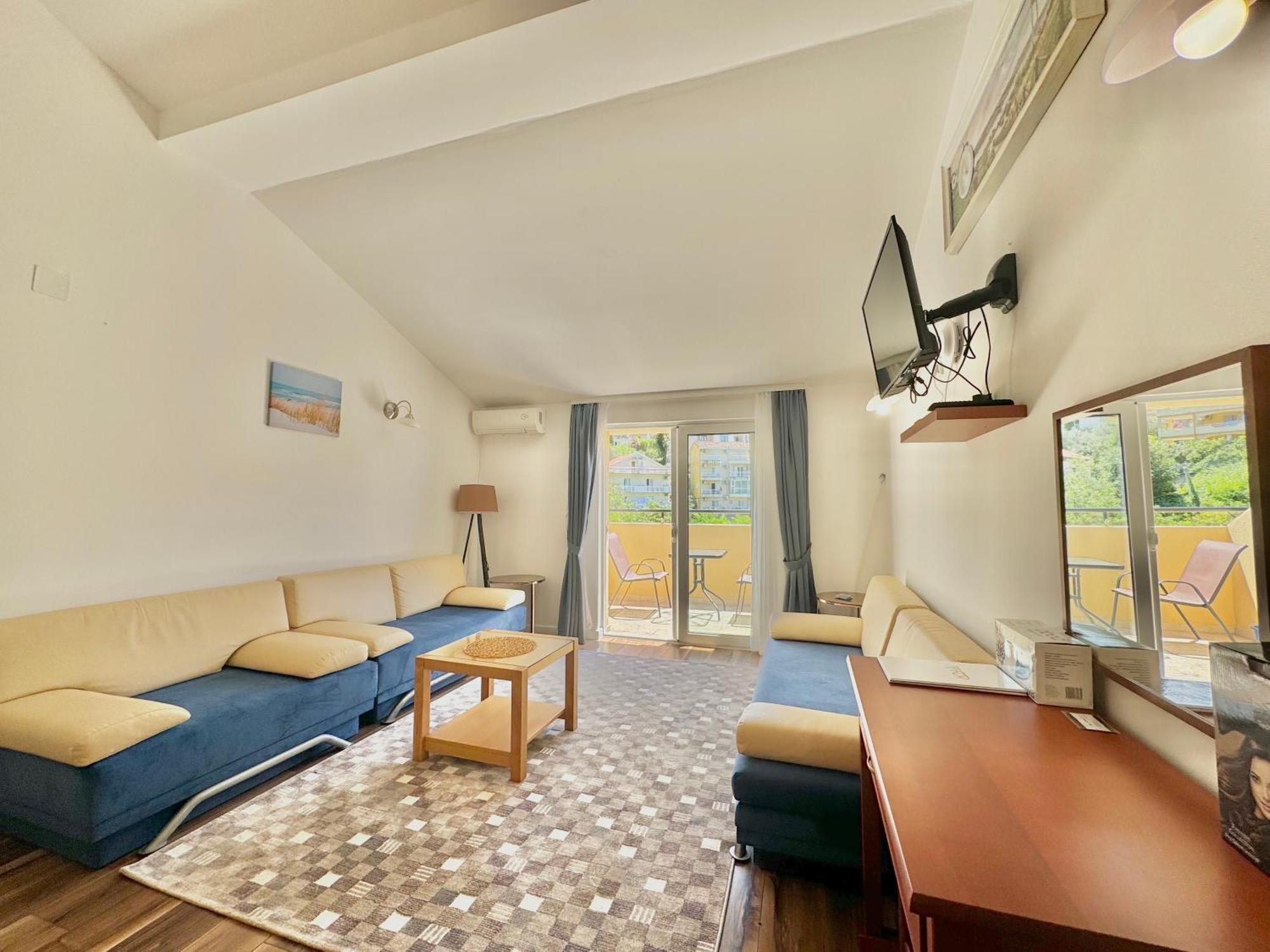 For-A Apartmani Bečići Extérieur photo